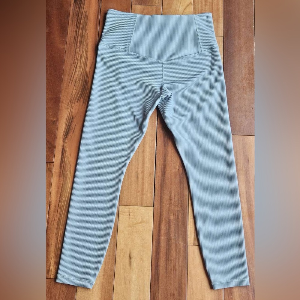 Athleta Light Green Leggings